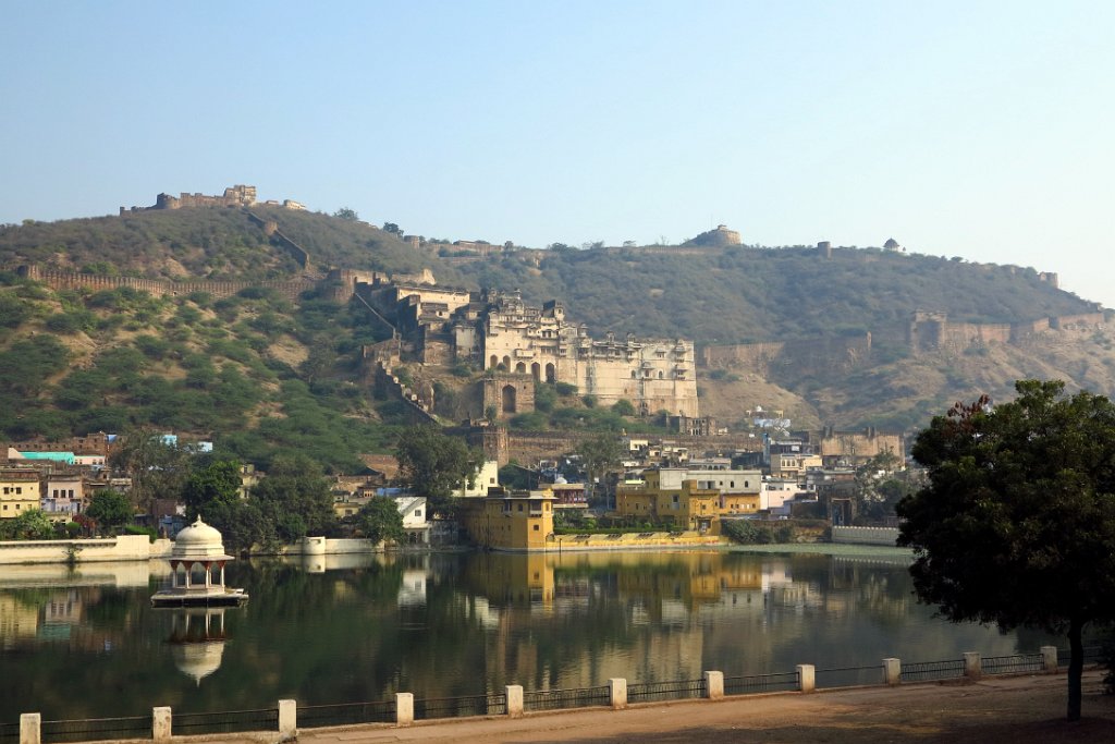 25 BUNDI.JPG